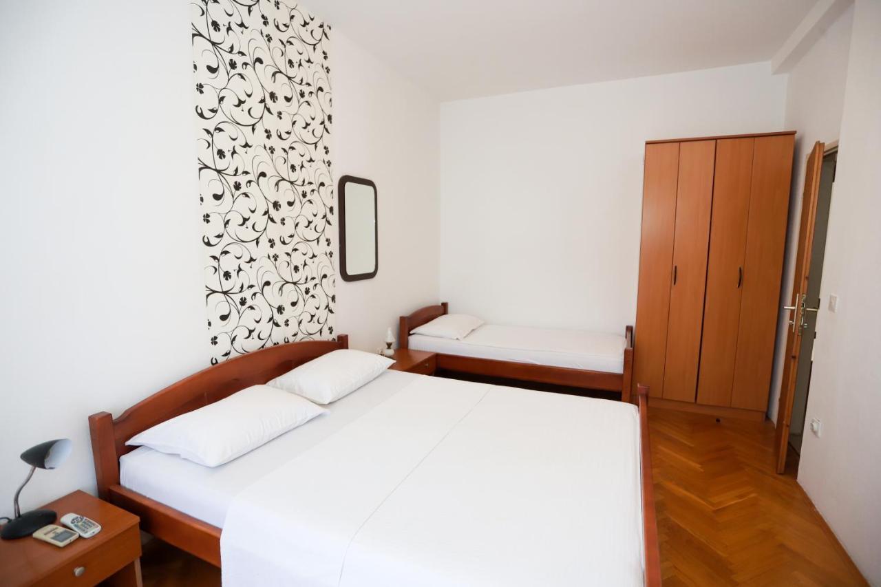 Apartments Cebra แฮร์เซ็ก-โนวี ภายนอก รูปภาพ