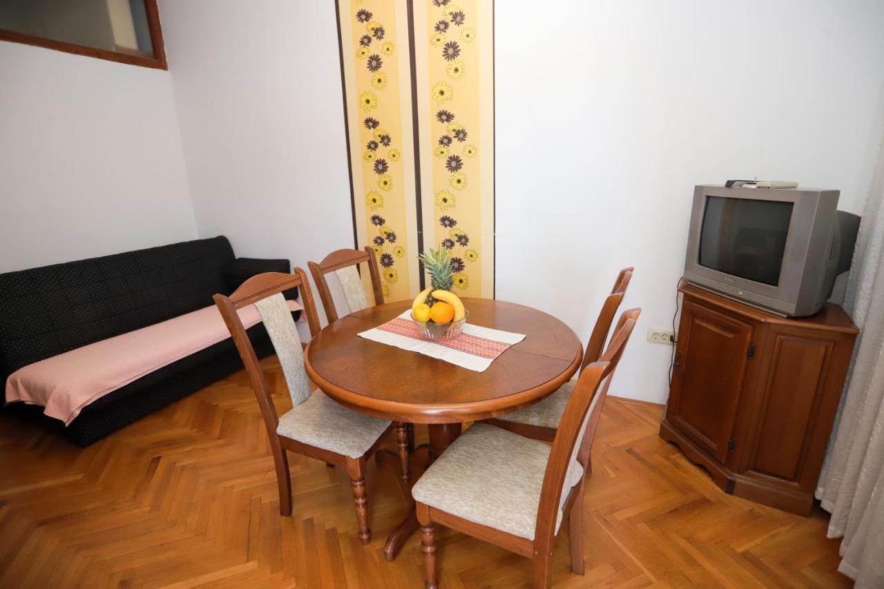 Apartments Cebra แฮร์เซ็ก-โนวี ภายนอก รูปภาพ